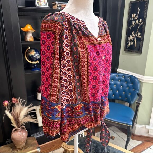 New Directions Boho Floral Front Tie Blouse Size Medium - Picture 3 of 13